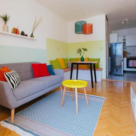 Charming Apartment In สปลิท ภายนอก รูปภาพ